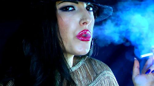 Smoking Babe porn video – Alexxxya Smokes
