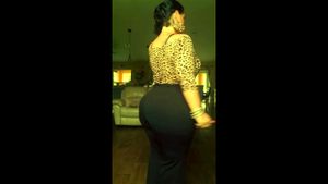 latina phat ass thumbnail