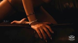 Watch from 0:00:27