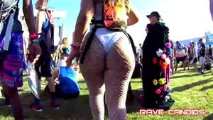 Rave Candids thumbnail