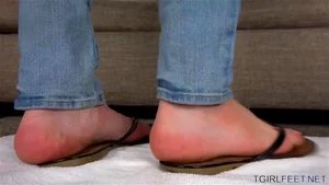 Flip flops  thumbnail