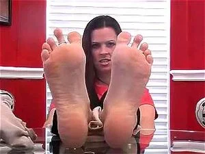 Feet thumbnail