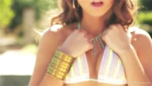 Watch from 0:00:37