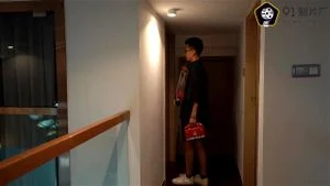 Watch from 0:05:28