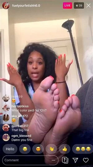 Ig feet3 thumbnail