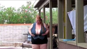 ssbbw thumbnail