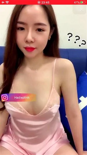 Tits thumbnail