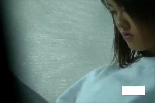 Beim Masturbieren im Zimmer erwischt Porno Video - SpankBang