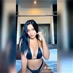 Watch from 0:02:11