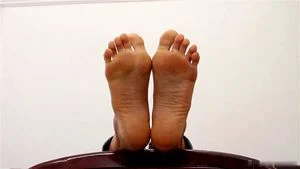 Mature's feet