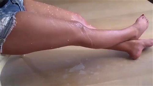 Lexy Sweet、官能的なブロンドの女神が熱く情熱的なシーンであなたを待っています。彼女の激しく魅力的なパフォーマンスを発見し、女性ポルノや大胆な体験を愛する人にぴったりです。 エロ動画 - SpankBang