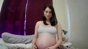 pregnat küçük resim