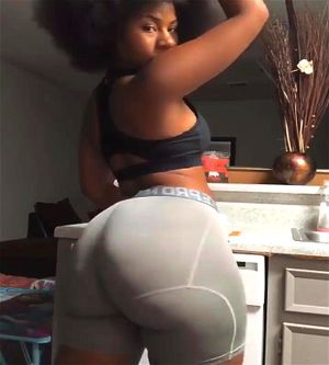 Fat ass twerking thumbnail