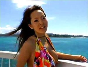 Hitomi Tanaka thumbnail