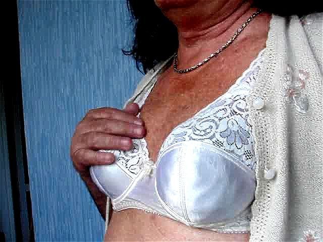 crossdresser in bra crossdresser in bra