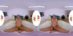 Vr big tits thumbnail