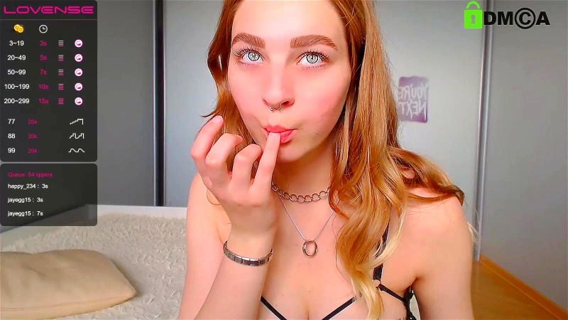 zoe_0 zoe_0