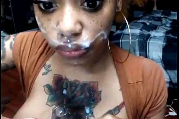 black chick sucks good dick black chick sucks good dick