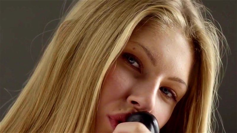 Perfect erotic movie of teenie model Perfect erotic movie of teenie model