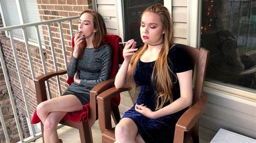 amateur, smoking cigarette, sisters, smoking beauty
